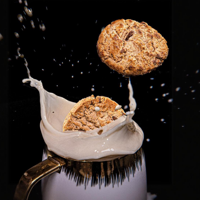 food-beverage-product-advertising-photography-cookie-milk-splash-lagos-nigeria